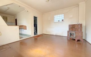 Casa cu curte comuna la 5 minute de Vivo! - Poză 9