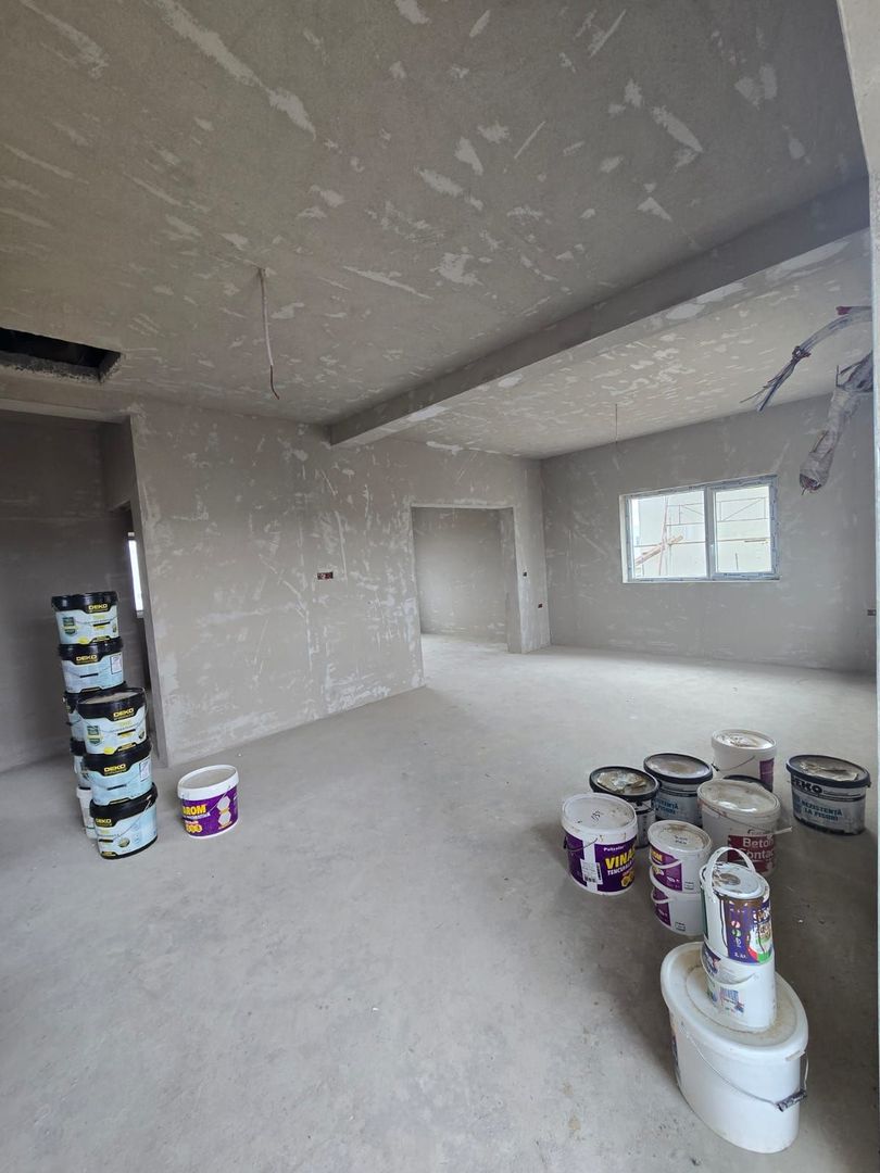 MOSNITA NOUA, 4 CAMERE, CASA INDIVIDUALA - Poză 3