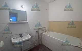 Casă de vânzare cu 3 camere - Poză 10