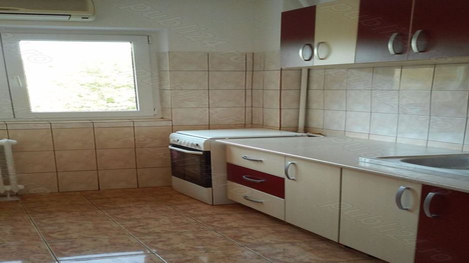 Ap. 2 cam. de inchiriat  54 mp Et.2  Ion Mihalache colt cu Turda - Poză 7