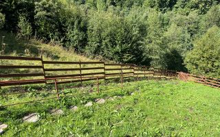 Casa individuala in constructie, pădure & priveliște spectaculoasă - Poză 4