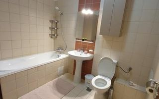 Apartament 3 camere, grădină proprie, parcare inclusă, centrală, boxă - Poză 10