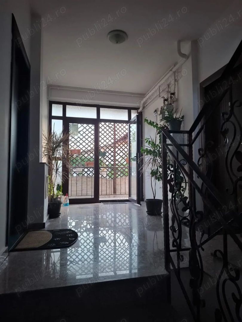 De vanzare | apartament 2 camere | langa metrou - Poză 6