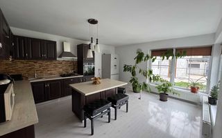 Casa Individuala - Sanmihaiu Roman - 5 camere - - Poză 4