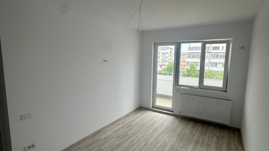 FINALIZAT Gars et.3/6-vedere S-V, 15min metrou Leonida - Poză 9