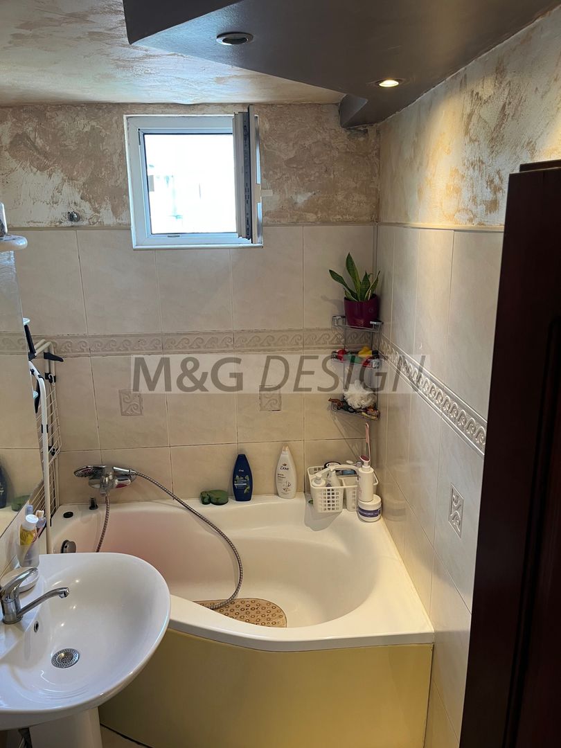 Apartament 4 camere Dambovita cu centrala - Poză 8