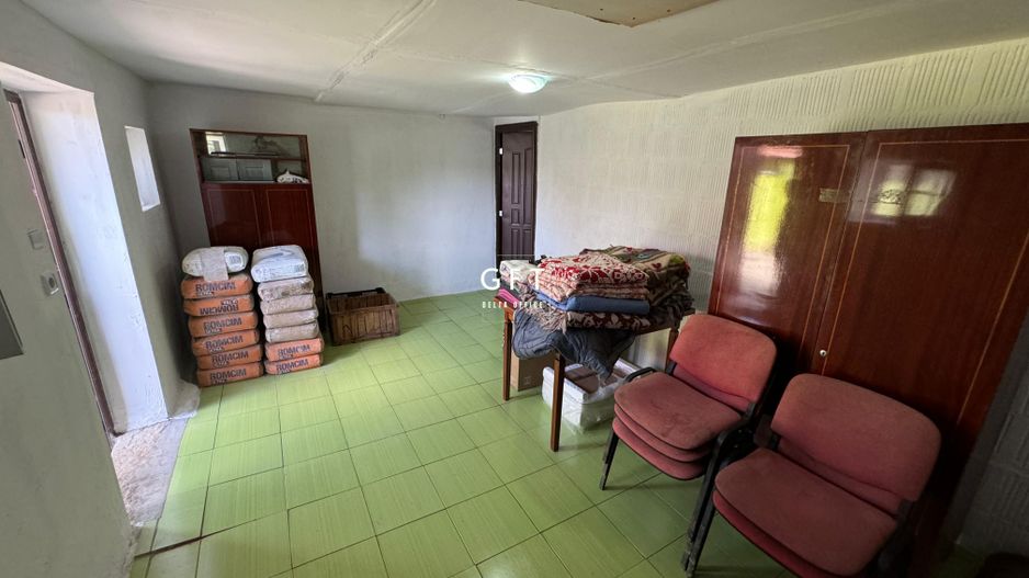 Casa de vanzare la Enciu cu teren generos, Apa GRATIS - Poză 4