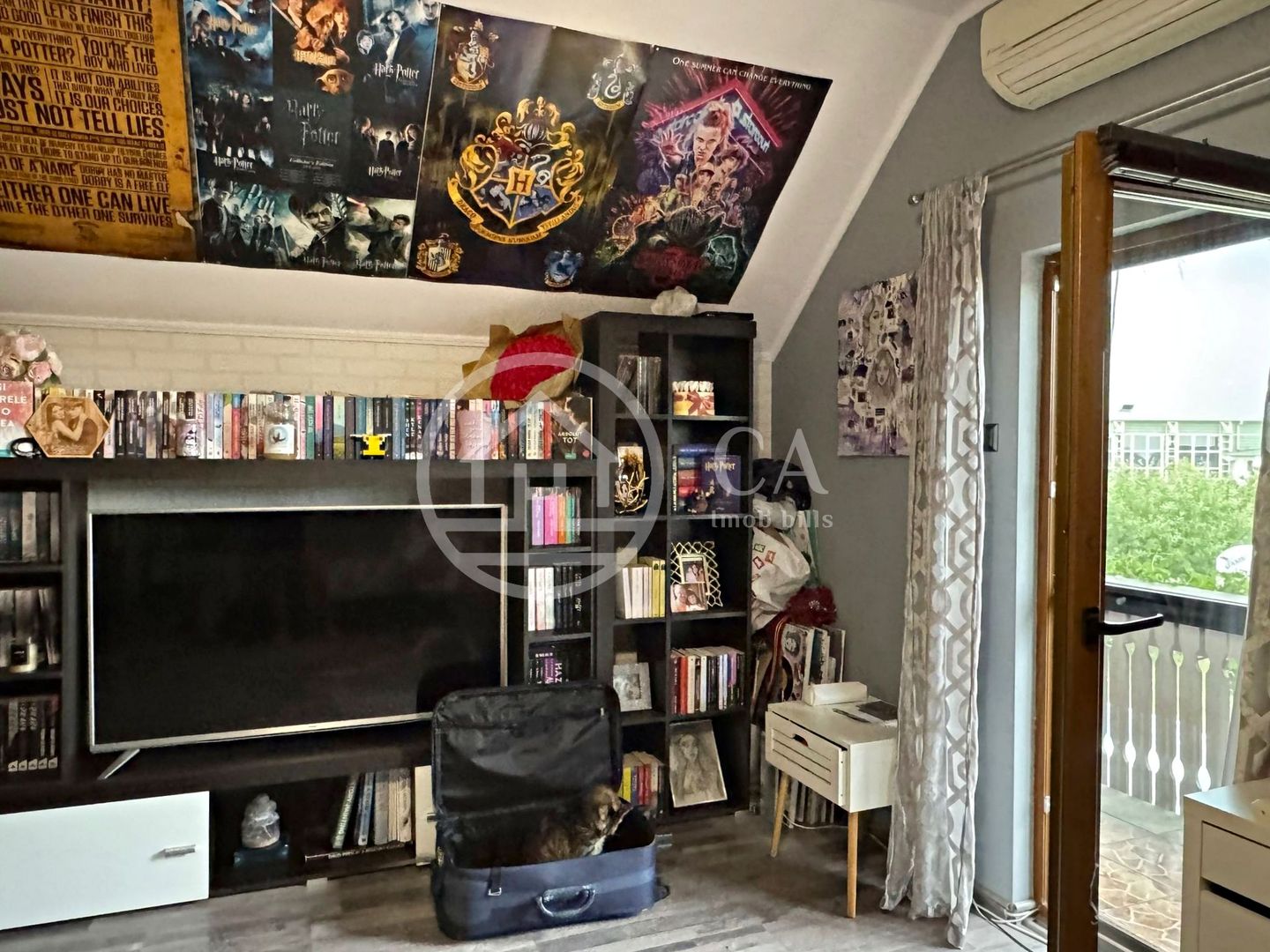 Casă de vânzare cu 4 camere si teren de 1000 mp in Salard, Bihor - Poză 25