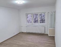 APARTAMENT SUPERB RENOVAT ZONA TIMPURI NOI - Poză 4