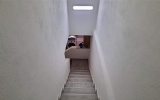 Casa 4 camere finisaje de lux 950 mp teren Com. Ciugud - Poză 17