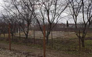 Teren + anexă gospodărească - Poză 1