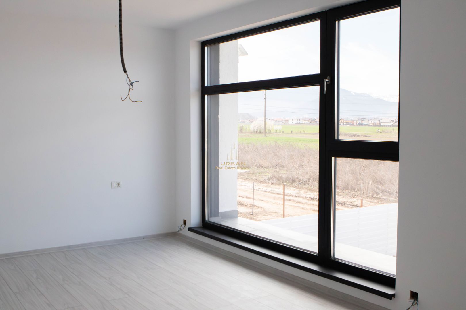 Stil Mediteranian/Finisata/Locatie Centrala - Poză 15