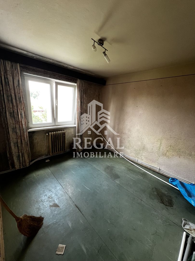 Apartament 2 camere, decomandat – Micro 7, str. Eliberării - Poză 2