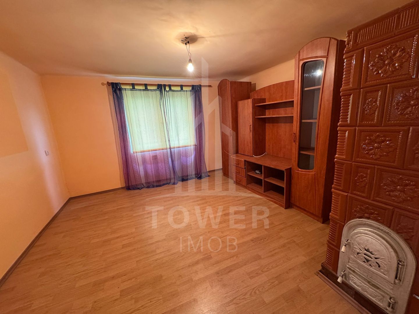 Casă 3 camere de vânzare în Rășinari, Str. Andrei Șaguna – ideală pentru familie - Poză 12