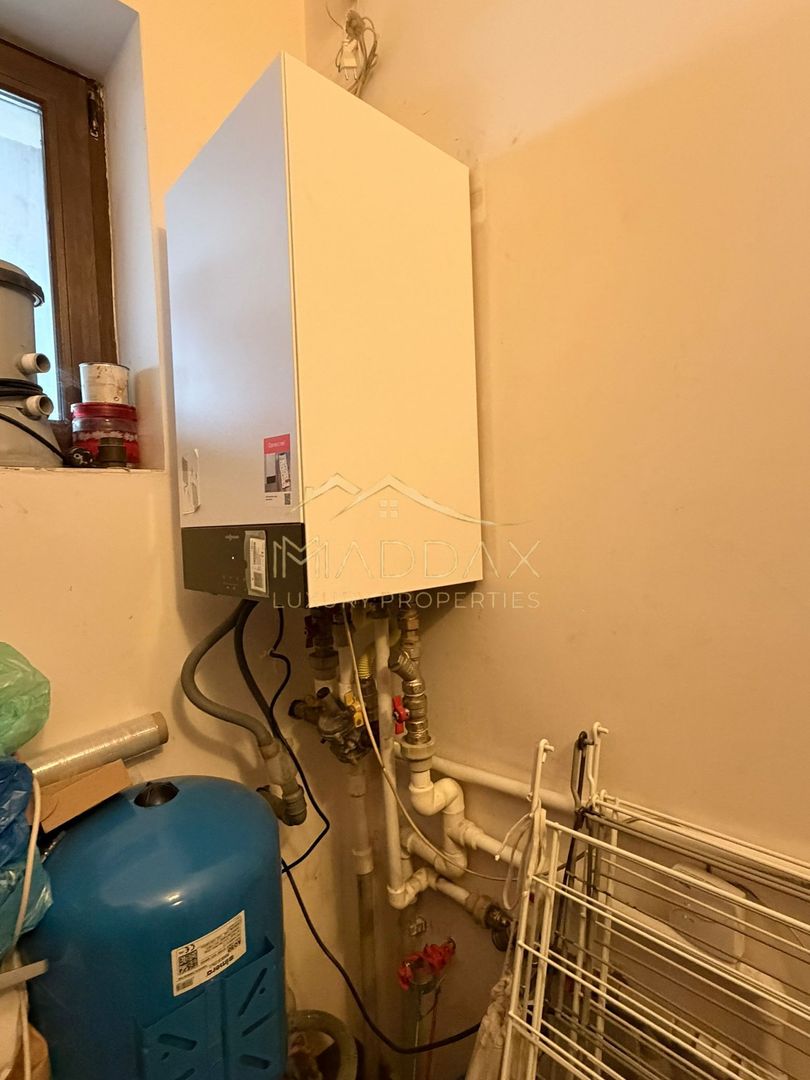 Vila spatioasa cu vedere spre lac Corbeanca - Poză 23