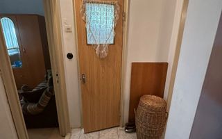 Apartament 3 camere Piata Progresul /etaj 2 - Poză 7