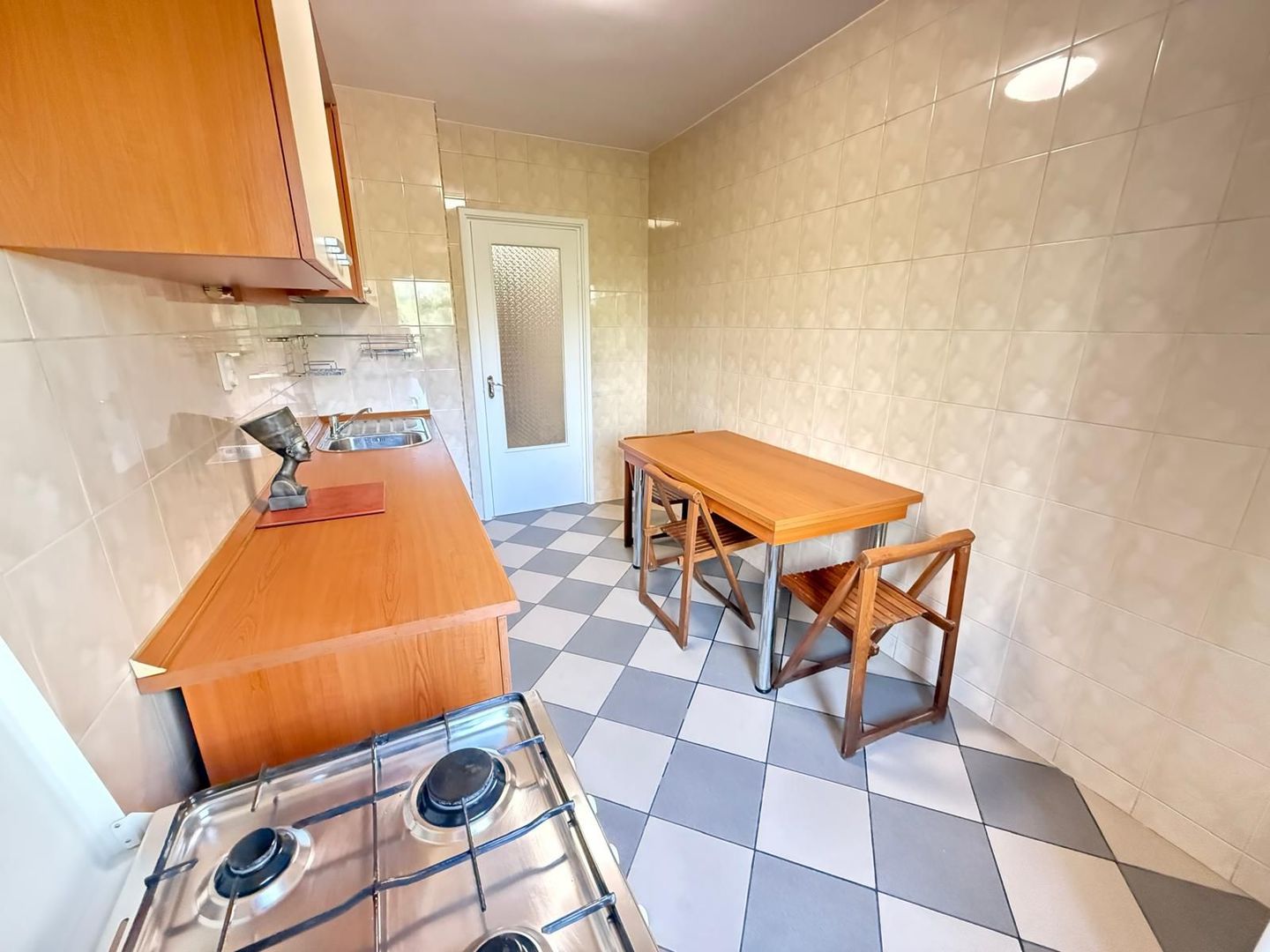 Garsoniera Ghica Tei Teiul Doamnei - Poză 6