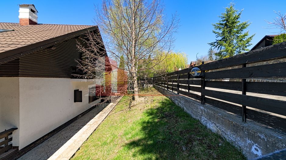 Vila de vacanță în Bran - Poză 9