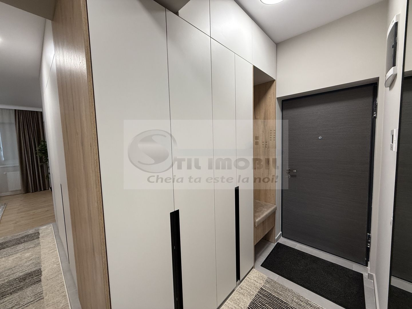 2 CAM , CENTRU PODU ROS PALAS , UNIREA TOWERS, LUX, PRIMA INCHIRIERE - Poză 9