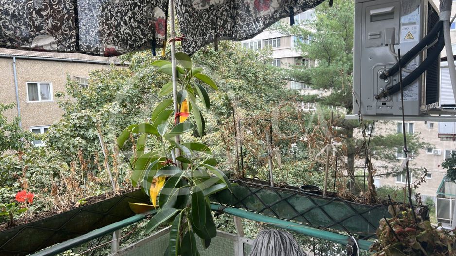 Apartament cu 2 camere de vanzare Rogerius Oradea - Poză 8