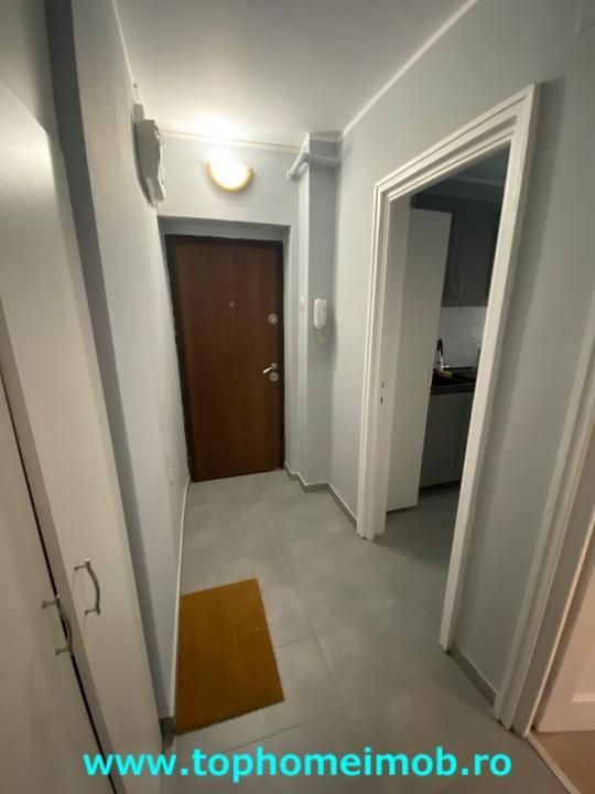 Piata Romana - Magheru - KFC - Poză 14