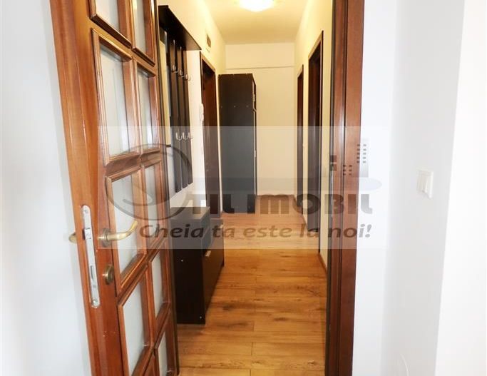 2 CAM NOU BILLA GARA UMF CUZA COPOU - Poză 17