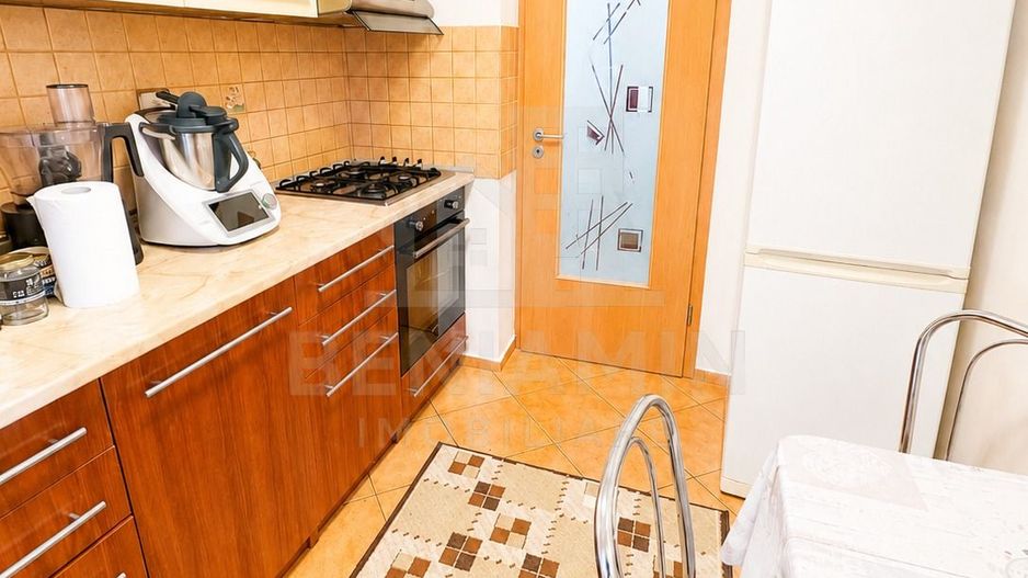 Apartament-2-Camere-39mp-Utili-Balcon-Mobilat-Utilat-Noua-Brasov - Poză 3