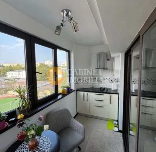 Copou - 4 camere - 107mp - garaj - etaj intermediar - Poză 5