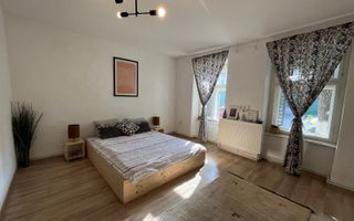 Casa de vanzare in Centrul Sibiului - Poză 2