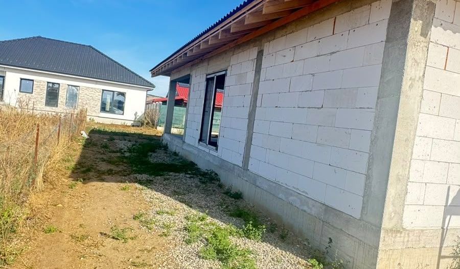🏡 CASĂ DE VÂNZARE - Poză 14