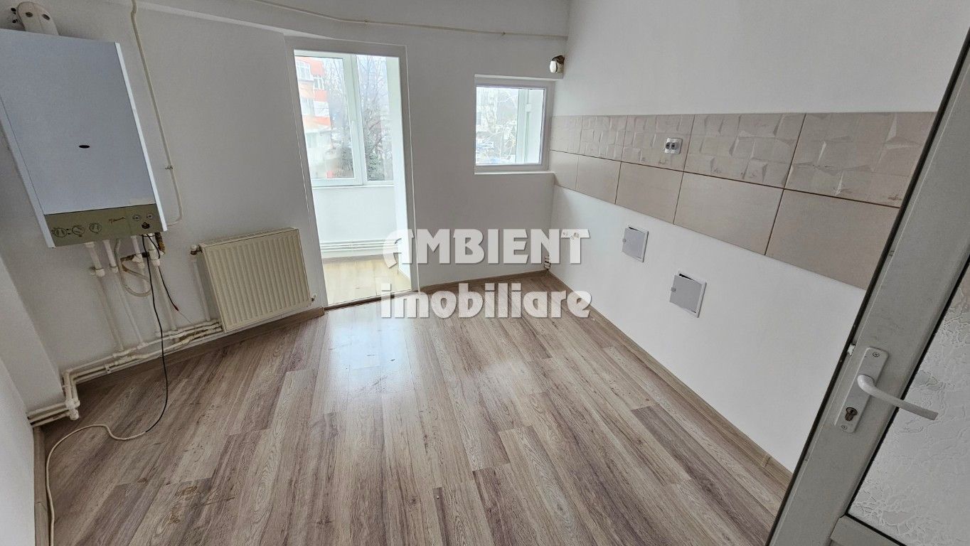 Apartament 2 camere, etaj 2, zona Crucea Gării; - Poză 1