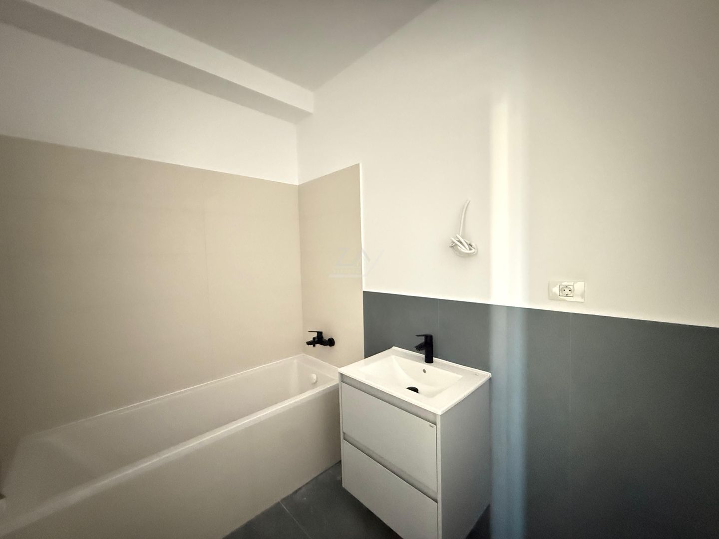 Comision 0! Etaj 1. Loc de parcare. Lift. - Poză 6