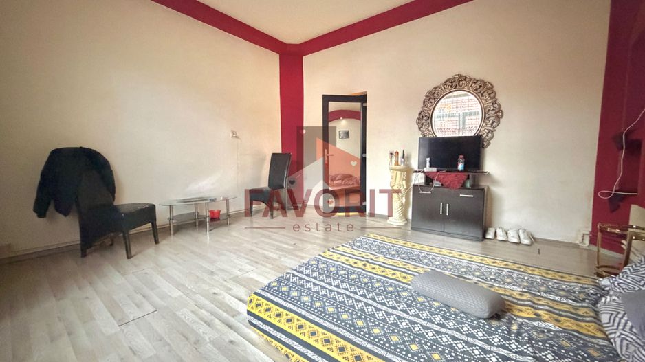 Casa in Timisoara | 3 camere | Curte comuna | Intrare separata | - Poză 10