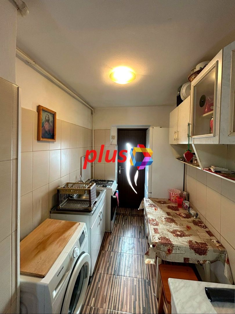 Apartament cu doua camere, zona Astra 48 mp - Poză 14