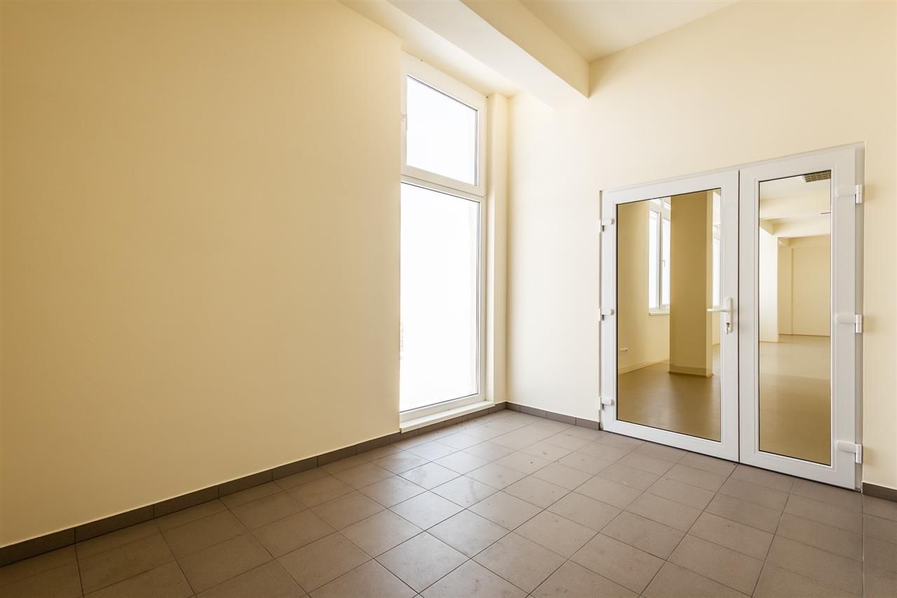 Spatiu in componenta si dotari apreciabile, birouri/ clinica, Calea Bucuresti - Poză 6