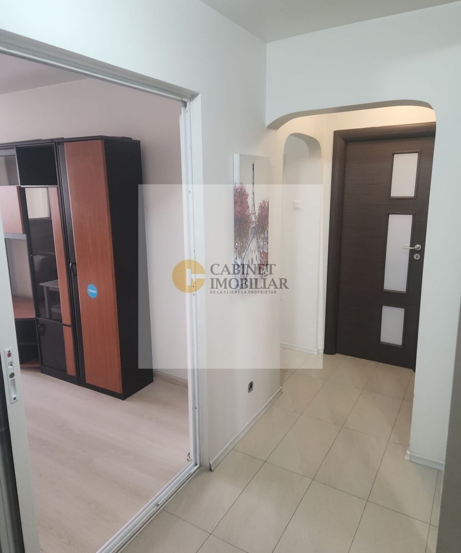 3 Camere - 60MP | Decomandat | 2 Lifturi | Metrou Favorit la 1 minut - Poză 2