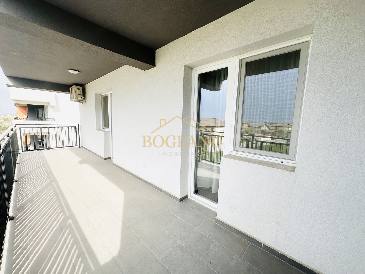 BG157-Apartament 2 camere,Et2,bloc nou, terasă 16 mp-GIROC - Poză 10