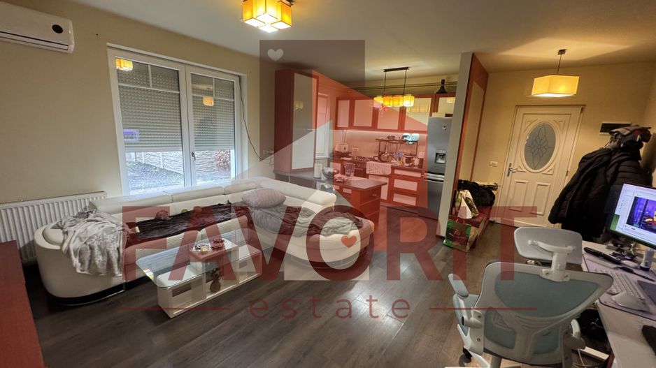 Gradina in CF de 63 mp. Mobilat si utilat. Pozitie excelenta - Poză 3
