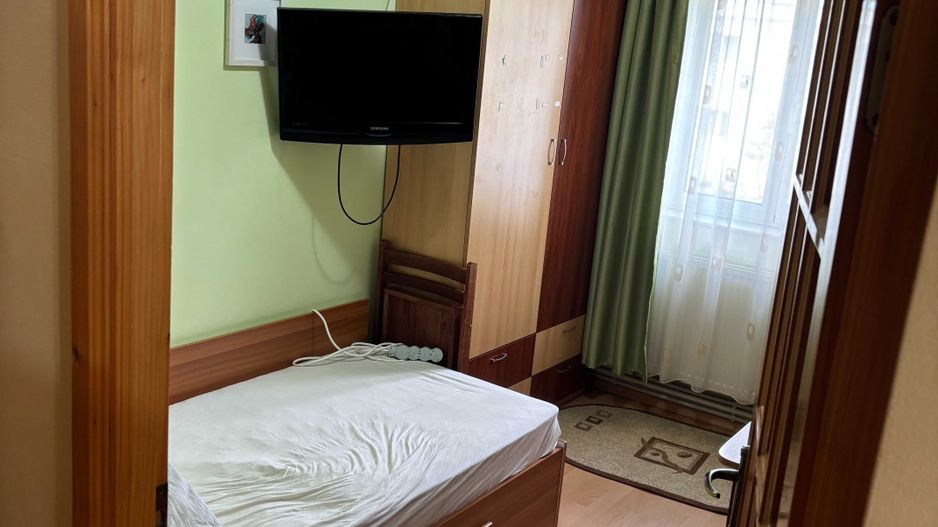 Apartament 3 camere decomandat, mobilat  utilat  Micro 17 Et. 4 - Poză 6