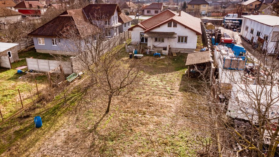 Casă la sol cu teren de 3.451mp în Gai - Poză 22