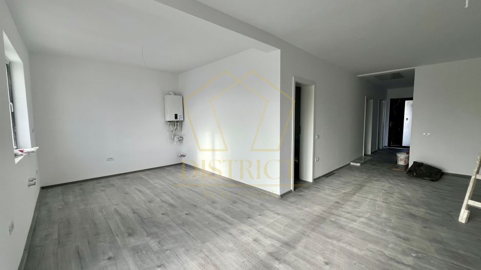 Duplex pe parter cu 4 camere | Mosnita Noua - Poză 1