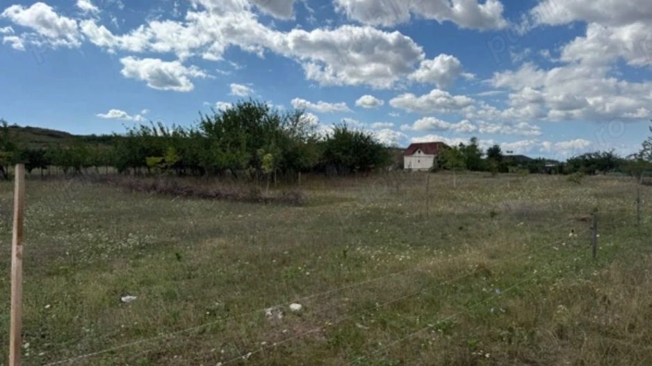 Vând teren / doua parcele - Poză 3