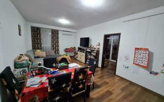 Apartament 3 Camere, 83 mp, Decomandat, Cu Garaj la Subsol - Poză 2