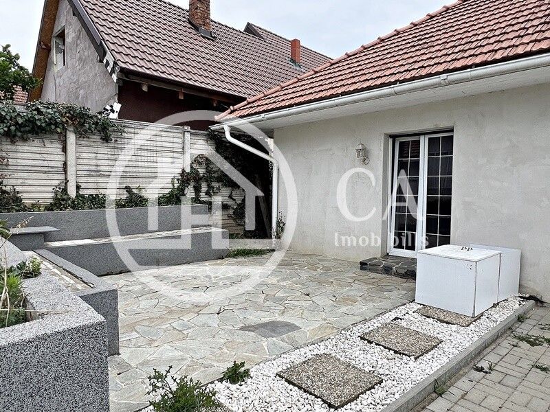 Casa de vanzare cu 2 camere in Osorhei, Bihor - Poză 2