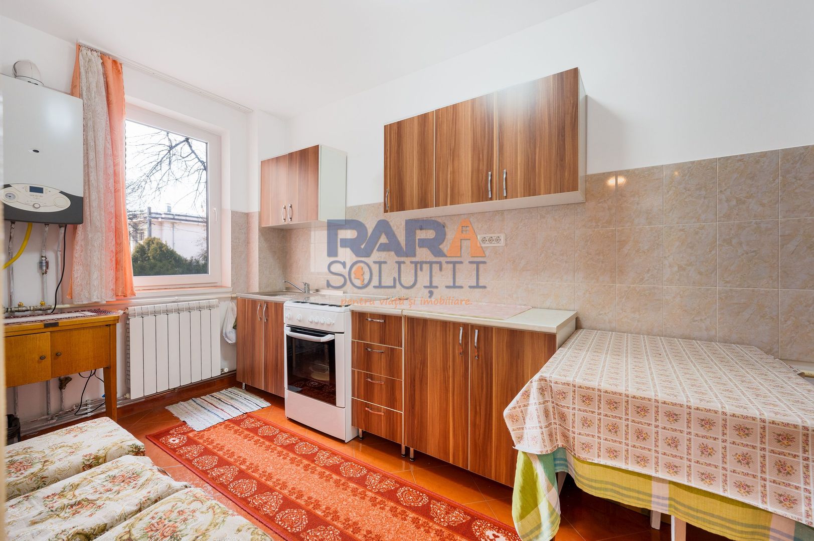 Apartament 3 camere, etaj 1 – zonă ultracentrală (Starea Civilă) - Poză 6