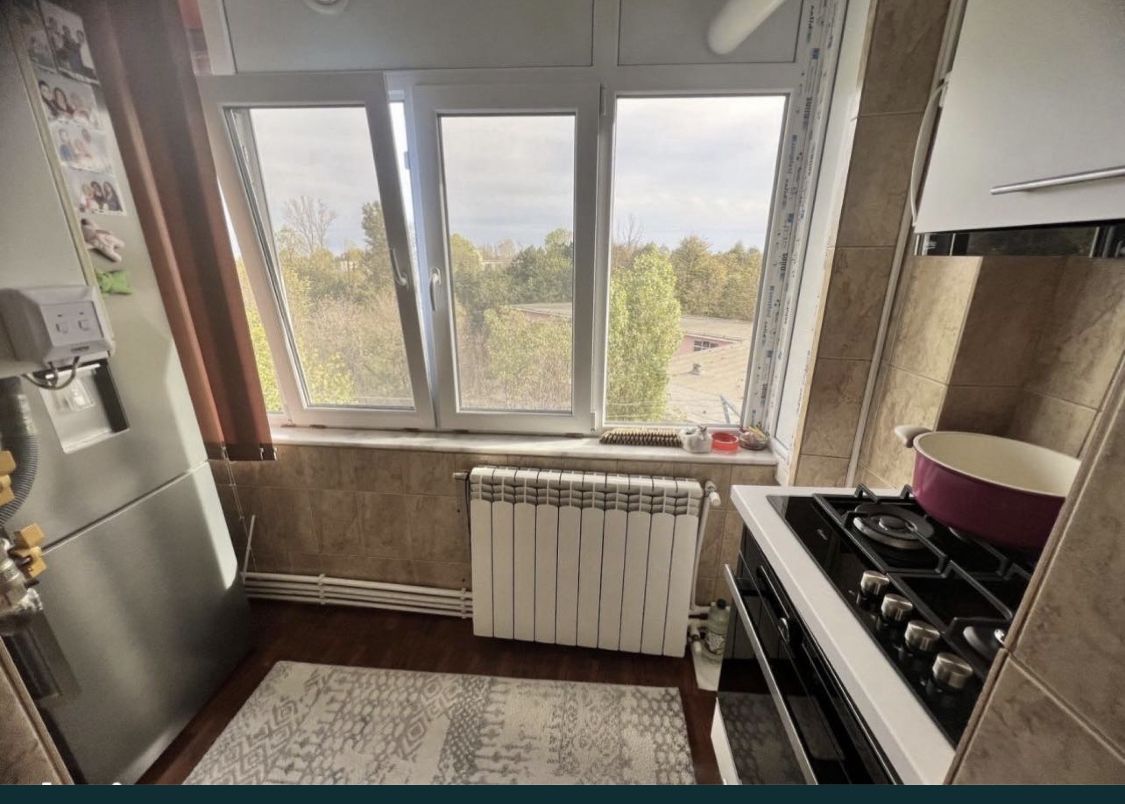 Vand apartament 2 camere zona Anda - Poză 3