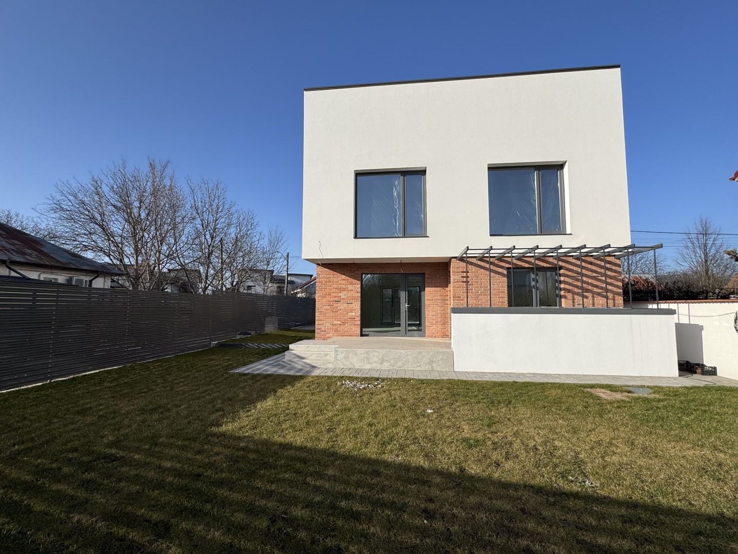 Vila de vânzare în Tunari - Zona ideală pentru tine! - Poză 12