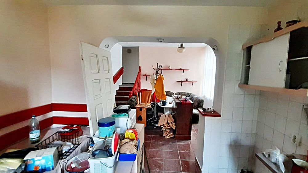 Predeal, casa de vacanta cu 5 camere si 630mp teren, 150000 euro - Poză 6