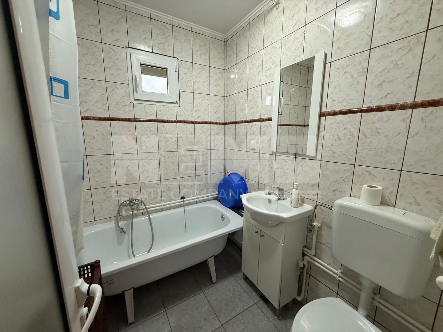 Casă de vânzare în Rădăuți | 64 mp utili | Teren 400 mp - Poză 11