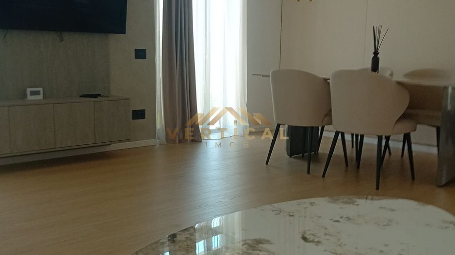 Casa /Vila ultra-moderna- mobilata* de vanzare Berceni /Vidra - Poză 10